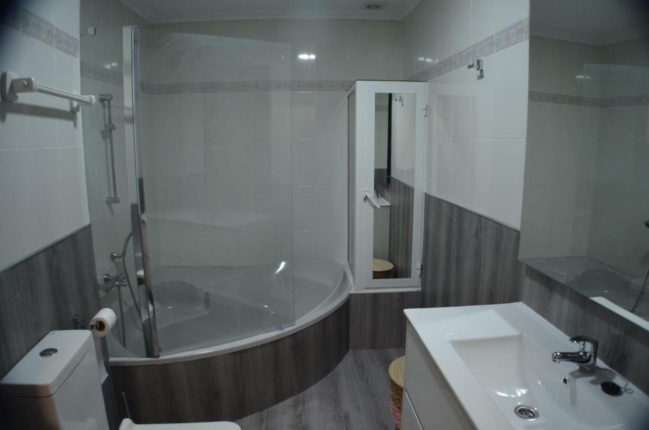 Apartamento Sc Victoria Caces 外观 照片